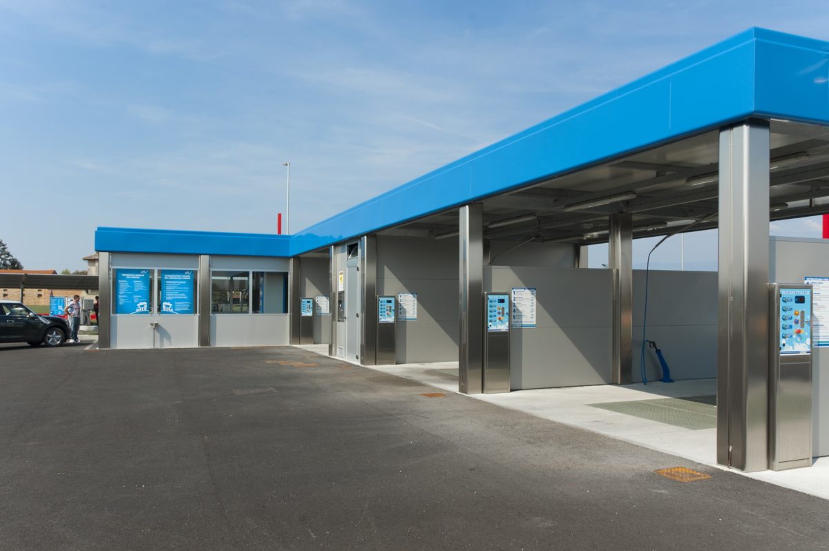 Struttura autolavaggio Pordenone Valgreca